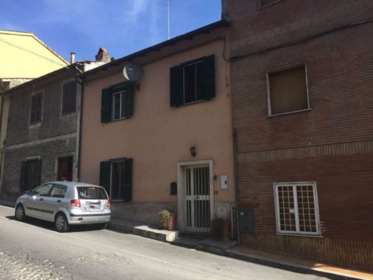 Appartamento RIANO vendita   via dante alighieri Agenzia Immobiliare Guerrini