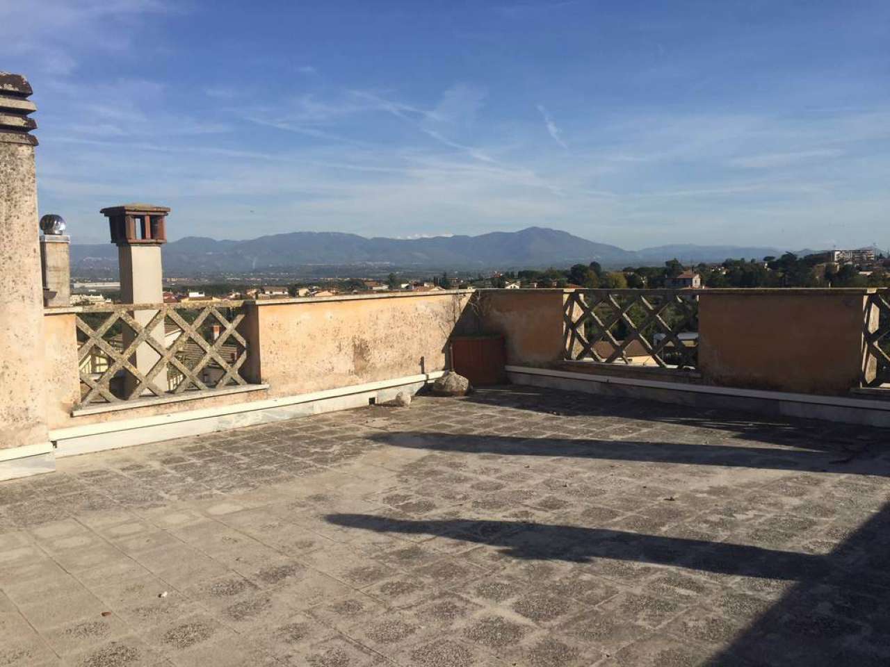 Stabile intero - Palazzo FIANO ROMANO vendita   umberto I Agenzia Immobiliare Guerrini