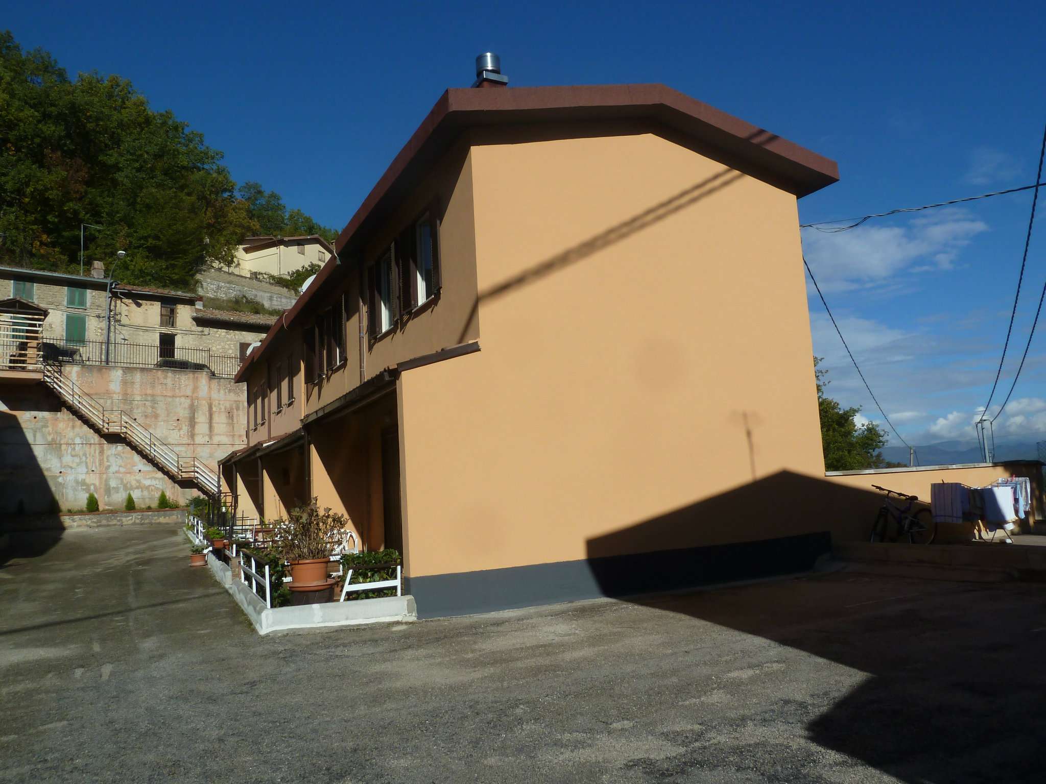  rocca di botte vendita quart:  immobiliare simonetti sas