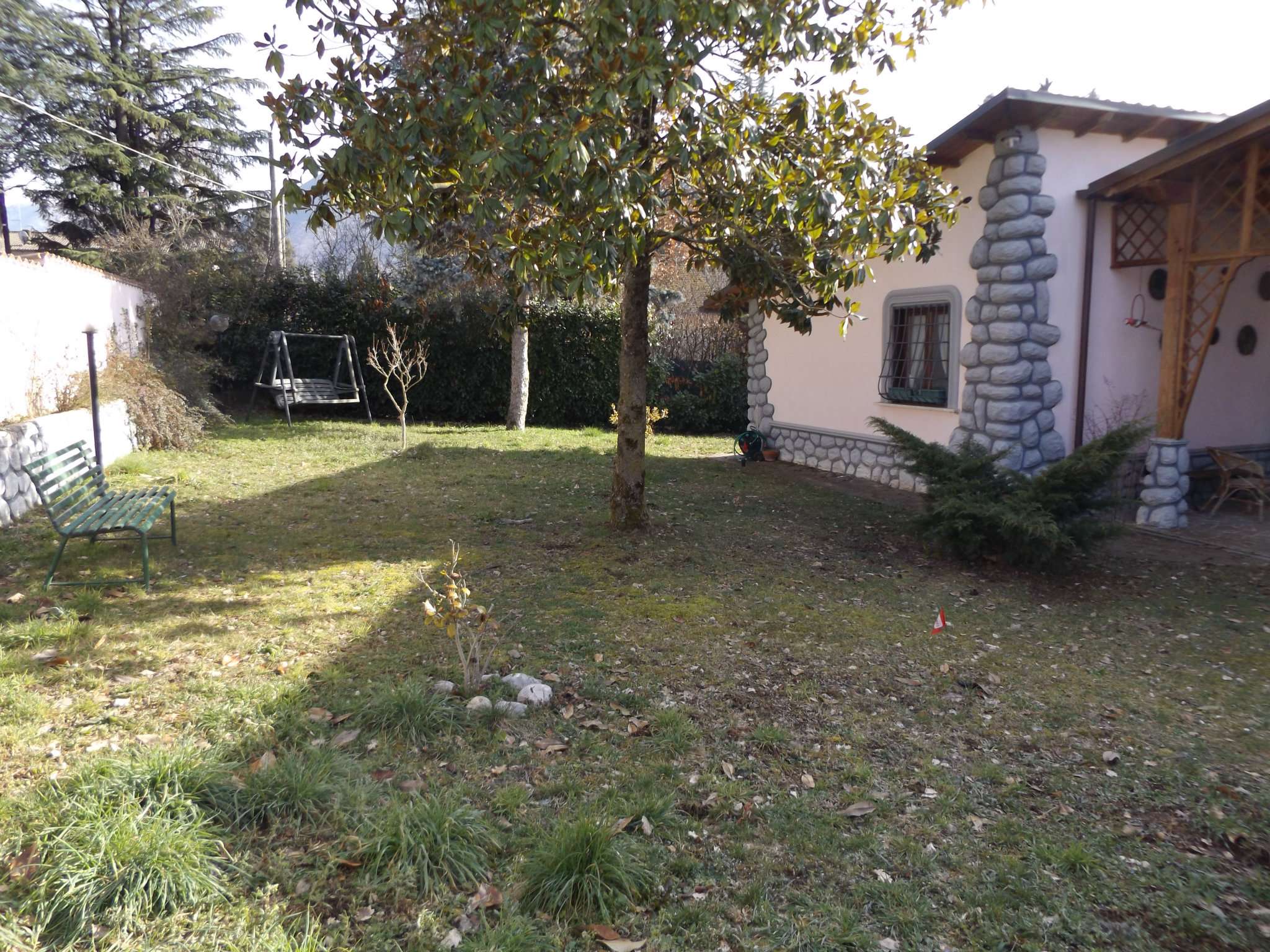 Villa ROCCA DI BOTTE vendita   9 IMMOBILIARE SIMONETTI SAS