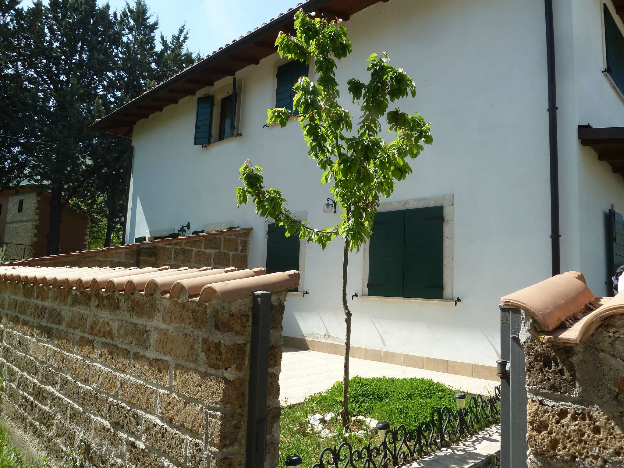 Villa Quadrifamiliare ROCCA DI BOTTE vendita   querce moscatelli IMMOBILIARE SIMONETTI SAS