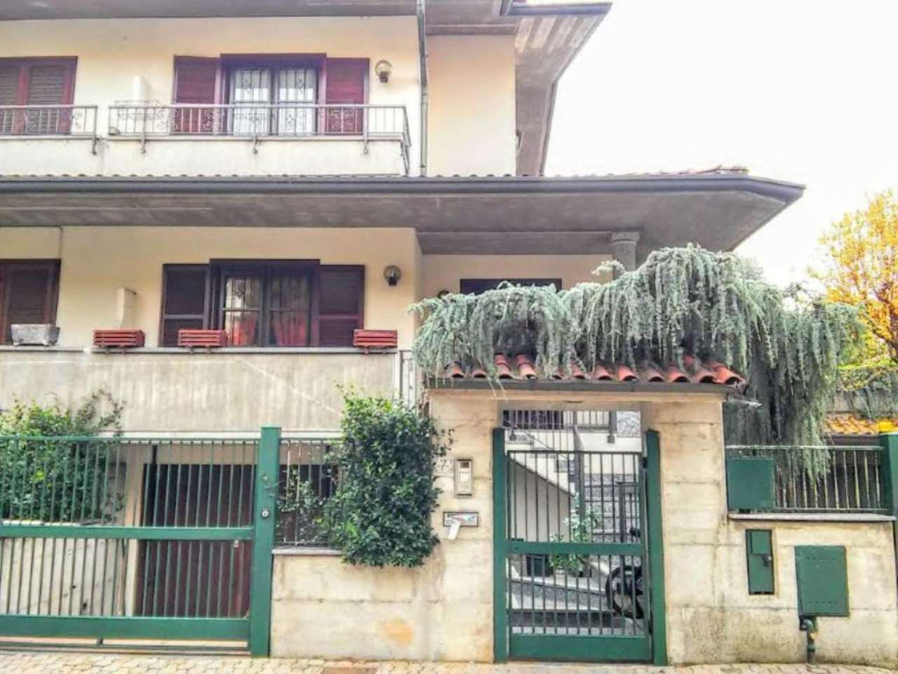 Villa Bifamiliare VERANO BRIANZA vendita   Privata Comasina In Casa