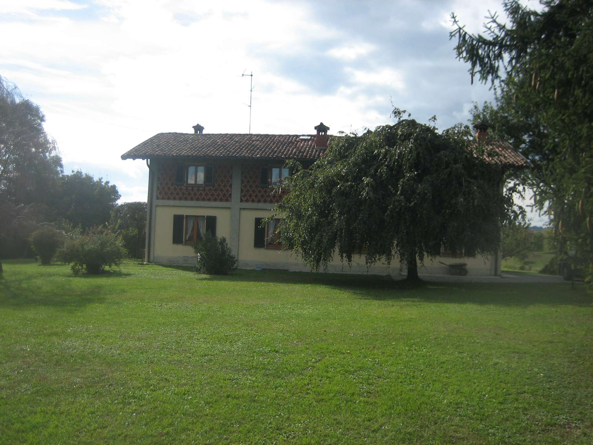  rogeno vendita quart:  in-casa