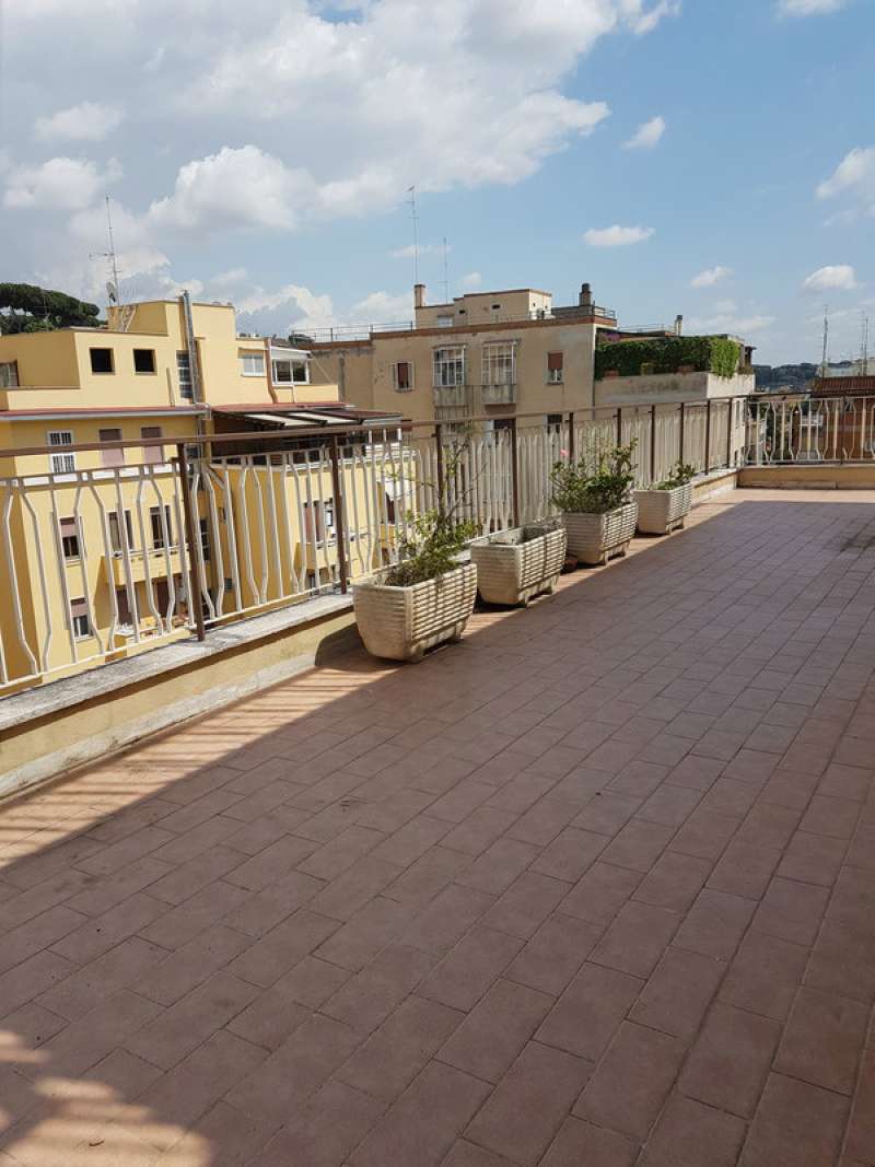  roma affitto quart:  gruppo viola immobiliare s.r.l.