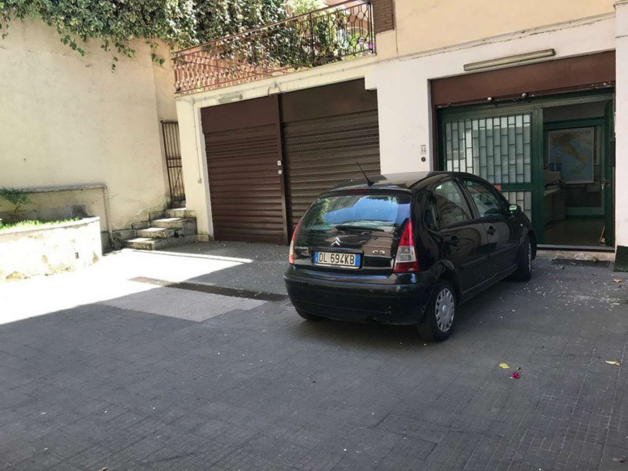 Negozio - Loc.Com. ROMA vendita  PORTUENSE (XV MUN.) Guglielmo Mengarini Gruppo Viola Immobiliare S.r.l.
