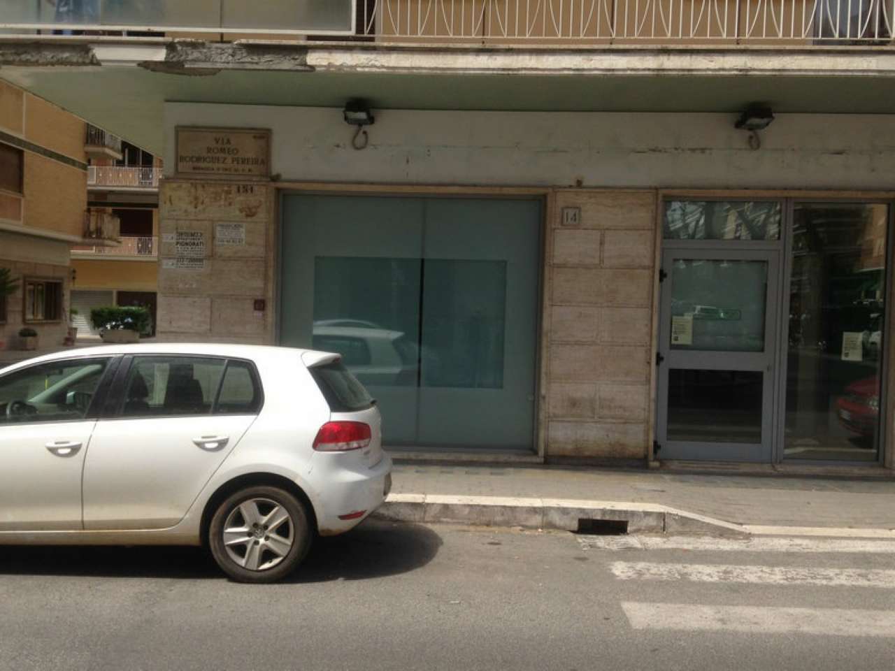 Negozio - Loc.Com. ROMA affitto   Pereira Gruppo Viola Immobiliare S.r.l.