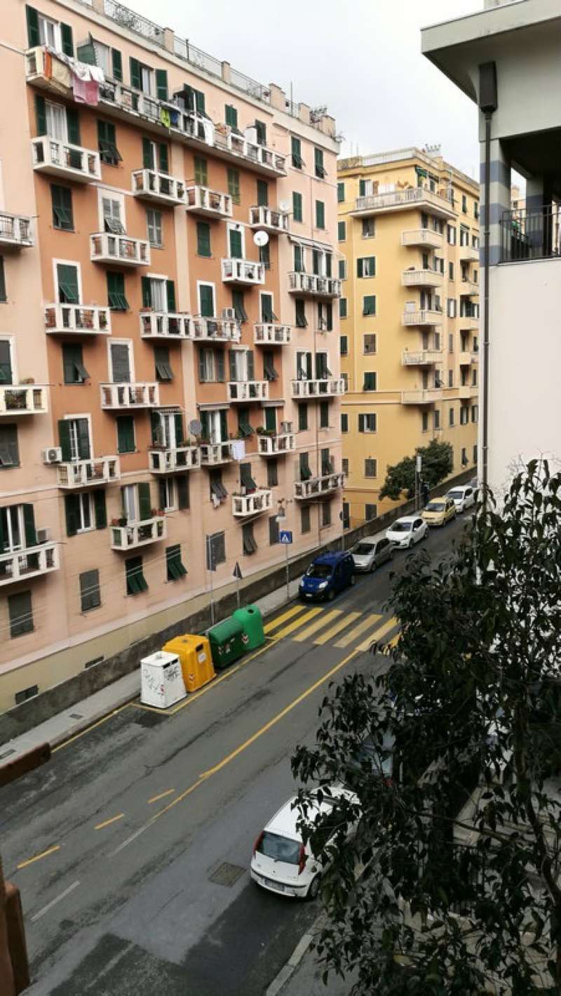 Appartamento GENOVA vendita  SAN FRUTTUOSO via ayroli Glover Immobiliare