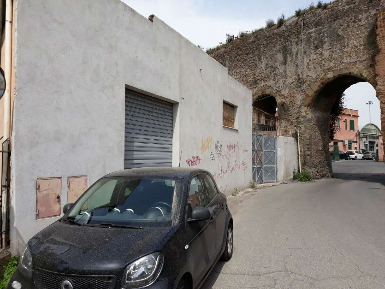  roma vendita quart: appia nuova e.p.-servizi-immobiliari
