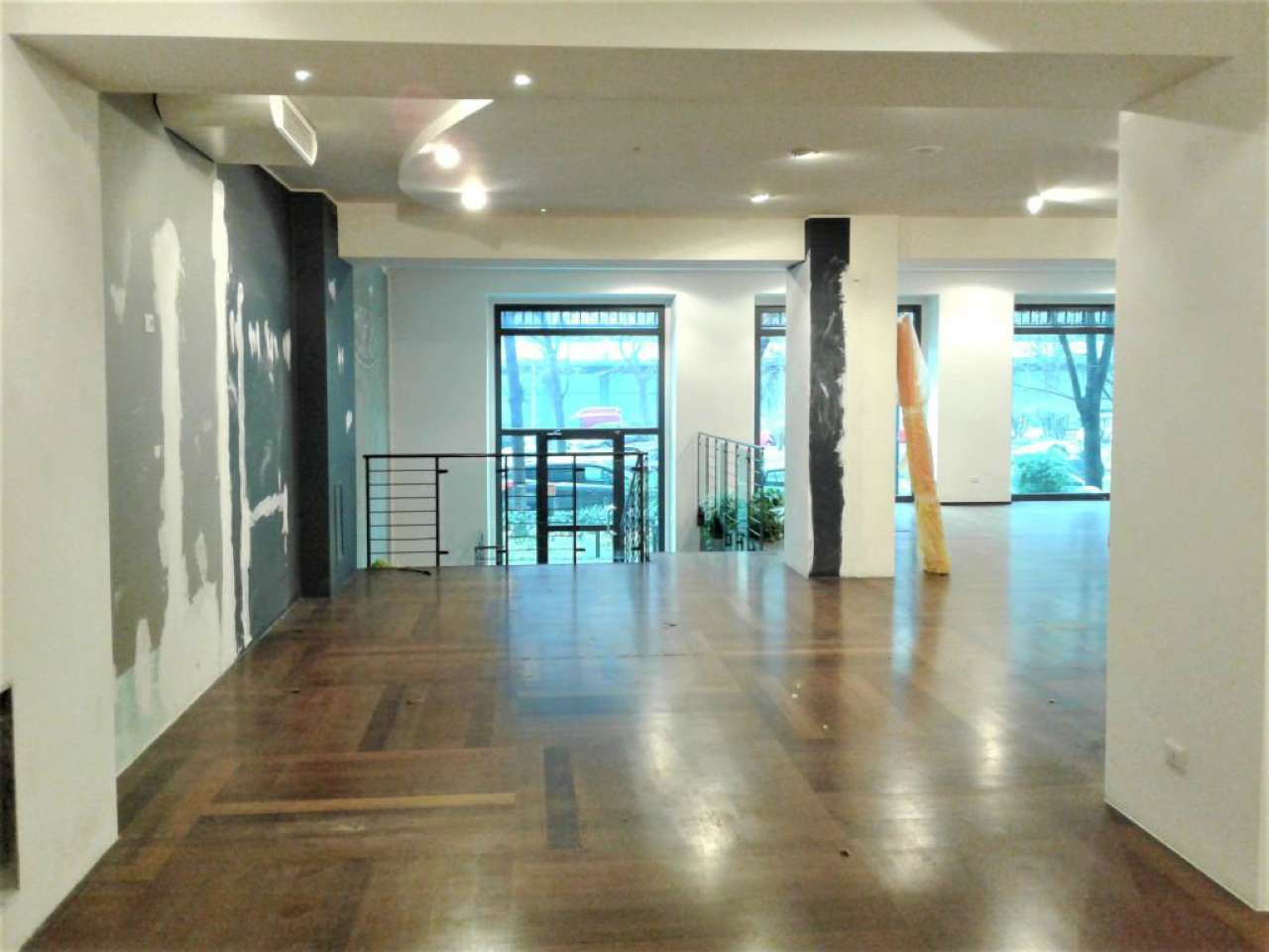 Show Room MILANO affitto  LIBIA Tiraboschi UBH Real Estate Porta Romana Agency