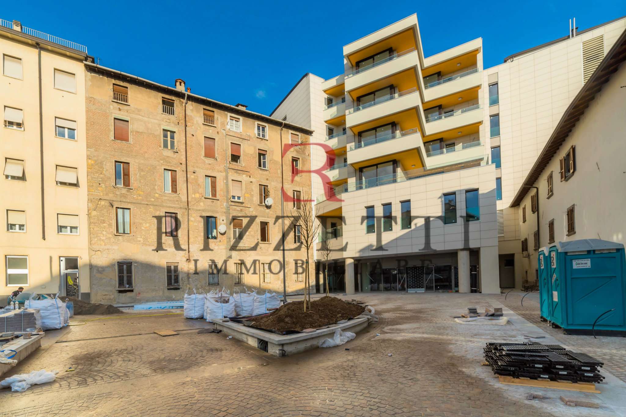 Appartamento BERGAMO vendita   VIA XXIV MAGGIO Rizzetti Immobiliare