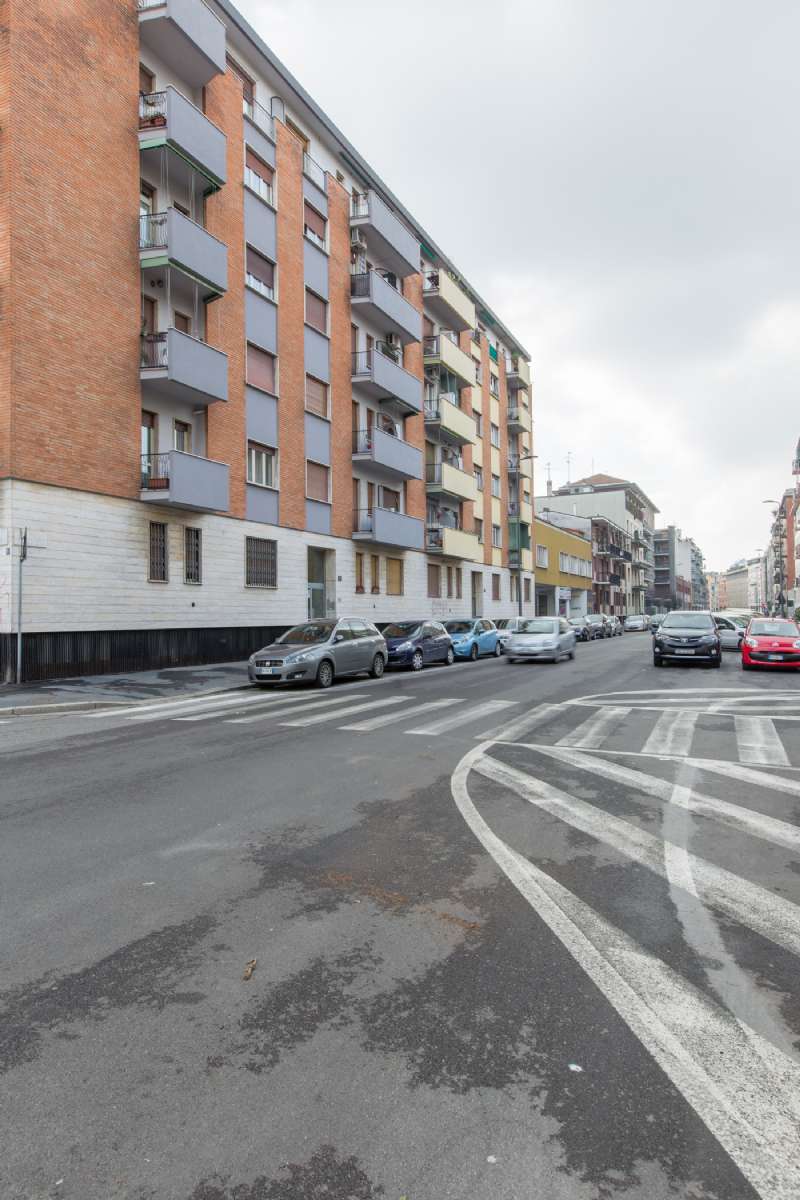 Appartamento MILANO vendita  REPUBBLICA Zuretti PIRCHIOIMMOBILI