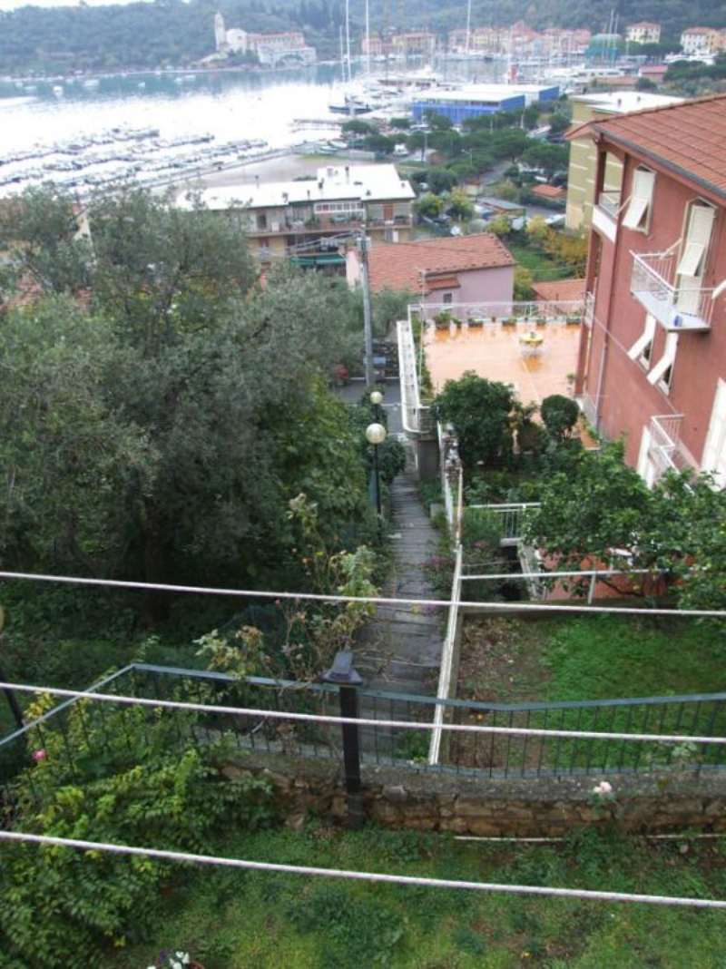 Appartamento PORTOVENERE vendita   via corosella sara frizza intermediazioni immobiliari