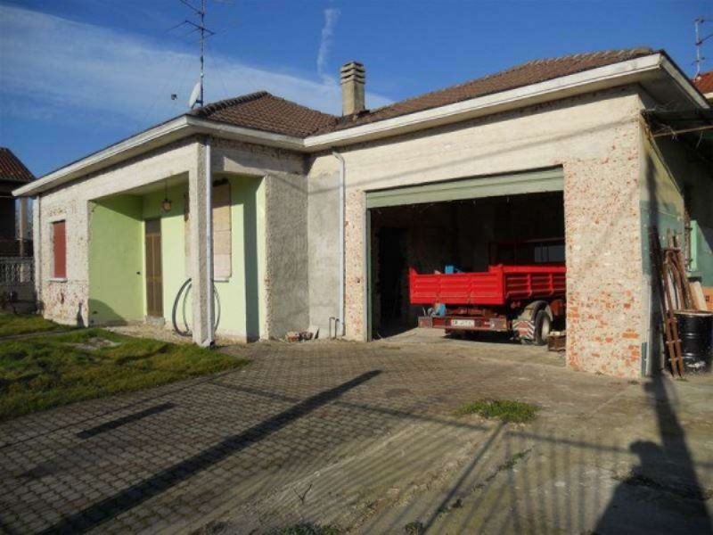  vigevano vendita quart:  mortara-immobiliare-srls