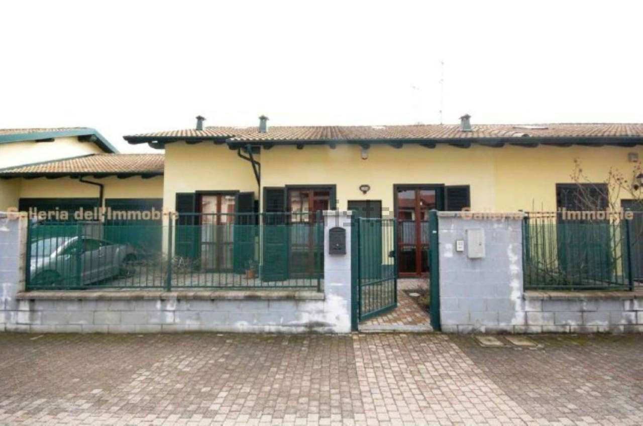  vigevano vendita quart:  mortara immobiliare srls