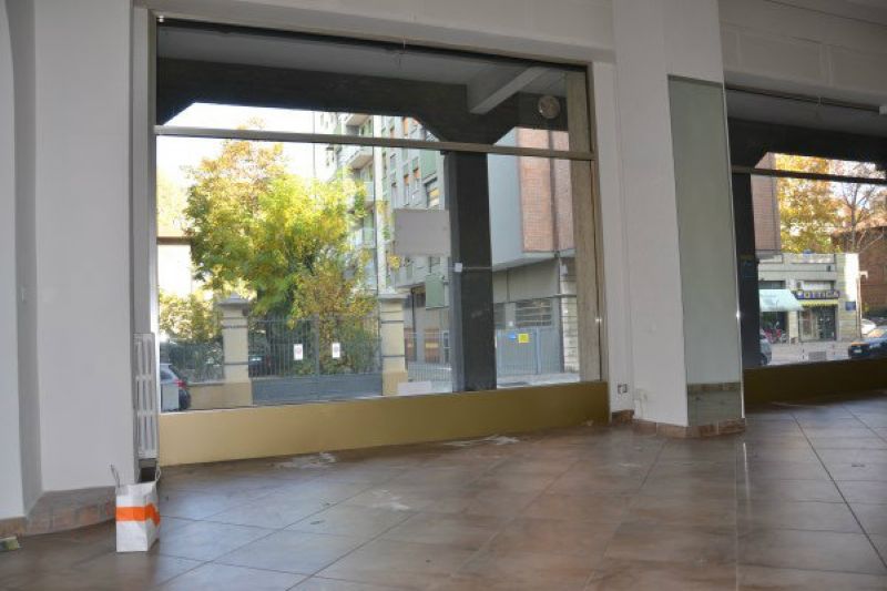 Negozio - Loc.Com. MODENA affitto  SAN FAUSTINO ORAZIO VECCHI IMMOBILIARE 3M