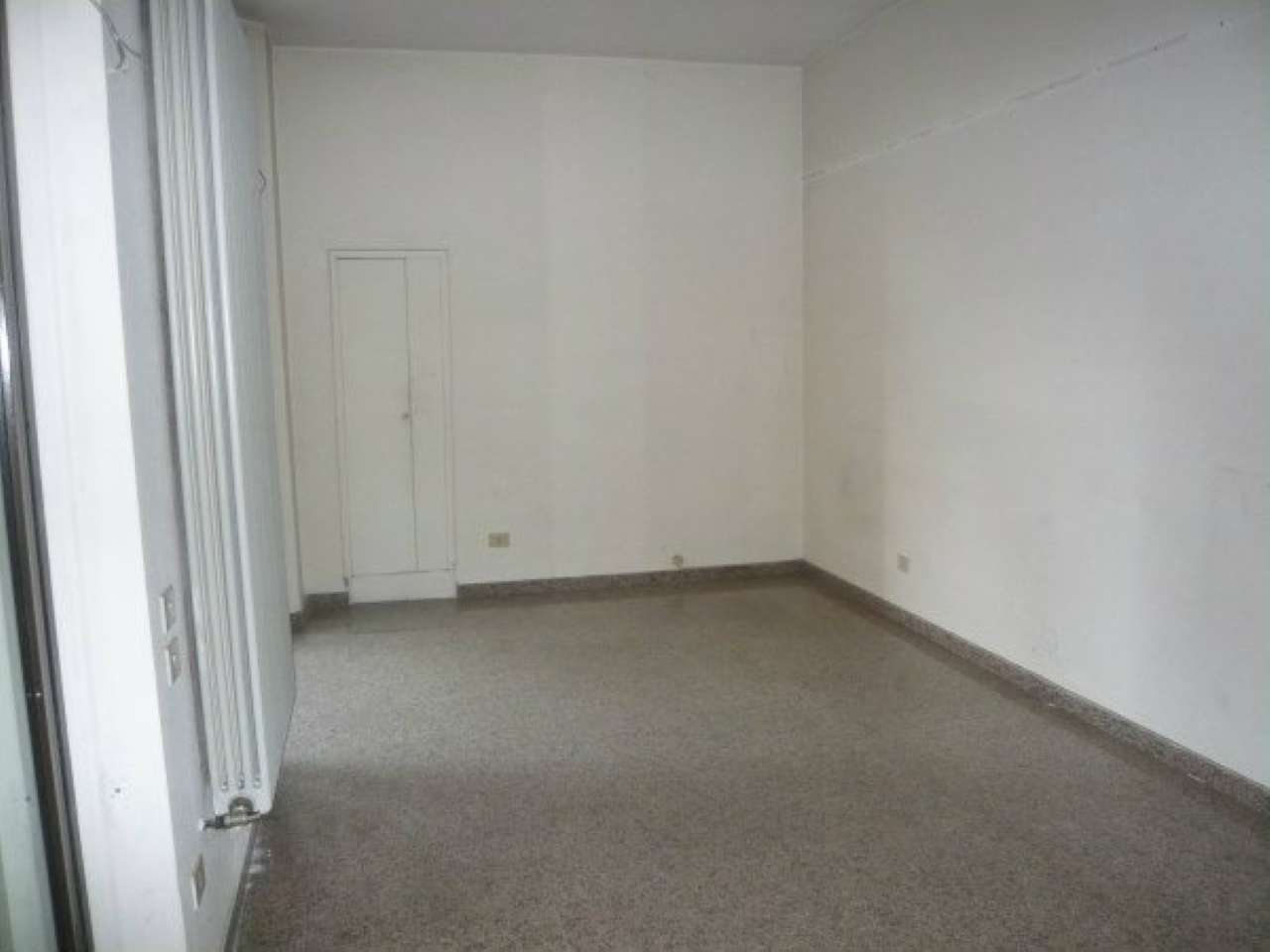 Negozio - Loc.Com. MODENA affitto  CENTRO  IMMOBILIARE 3M