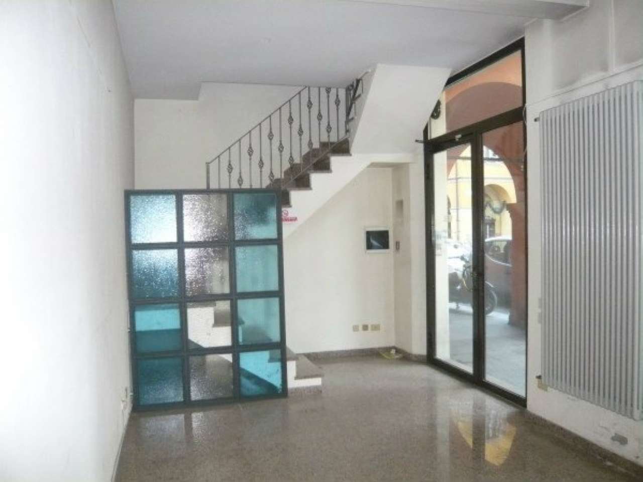 Negozio - Loc.Com. MODENA affitto  CENTRO  IMMOBILIARE 3M