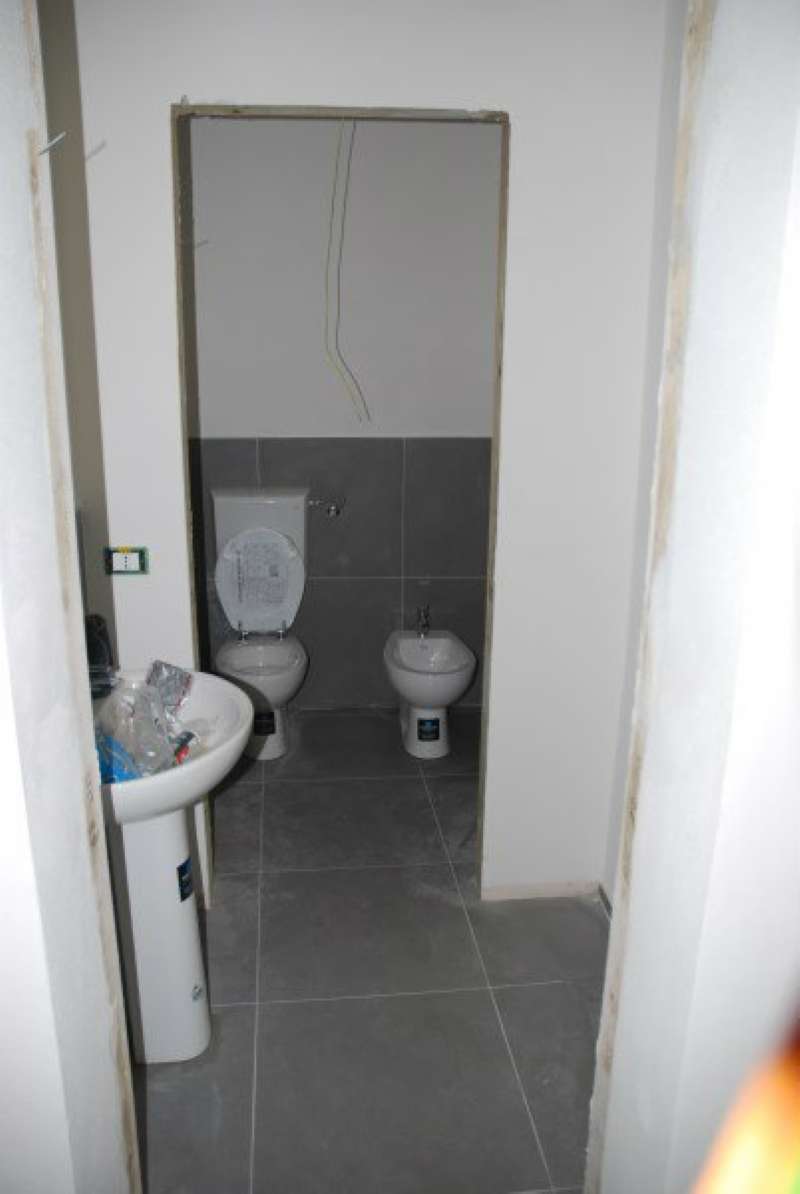 Negozio - Loc.Com. MODENA affitto  SAN LAZZARO  IMMOBILIARE 3M