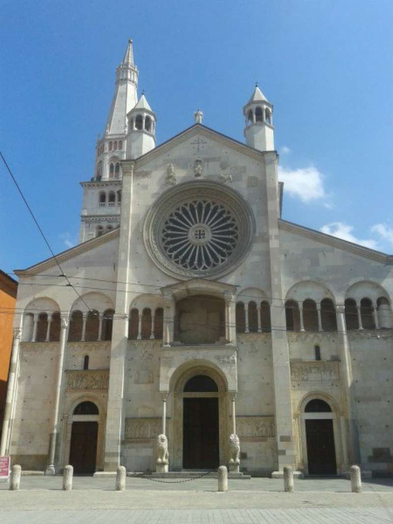 Negozio - Loc.Com. MODENA affitto  CENTRO  IMMOBILIARE 3M