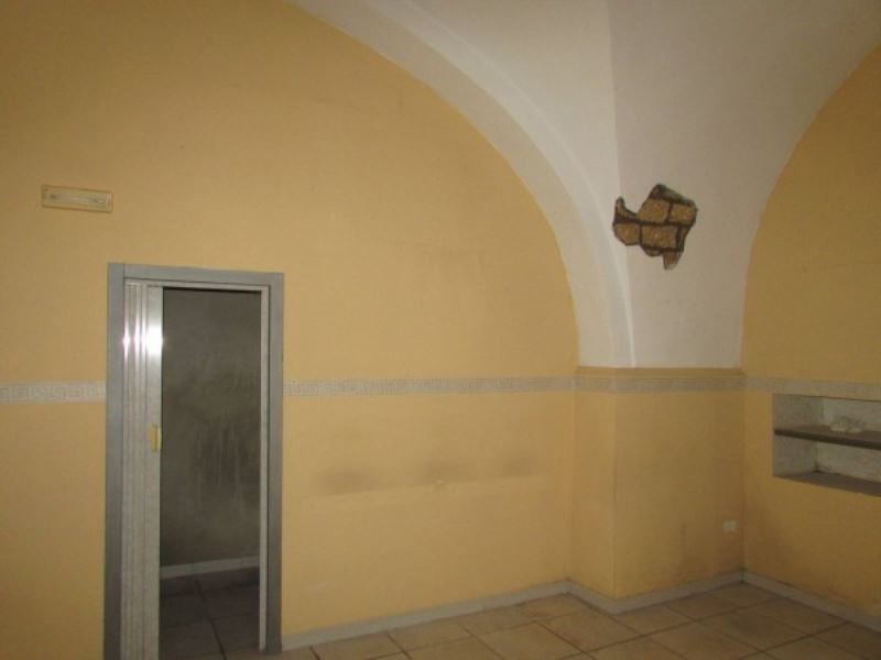 Negozio - Loc.Com. FOGGIA affitto   la Rosa Luciano Coluccelli Agenzia Immobiliare