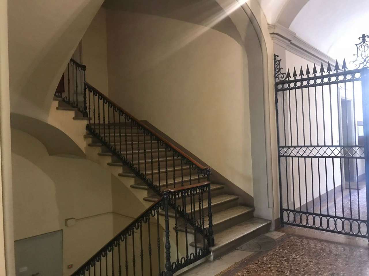 Ufficio - Loc.Com. BOLOGNA affitto  CENTRO STORICO  Spazio Casa 2000