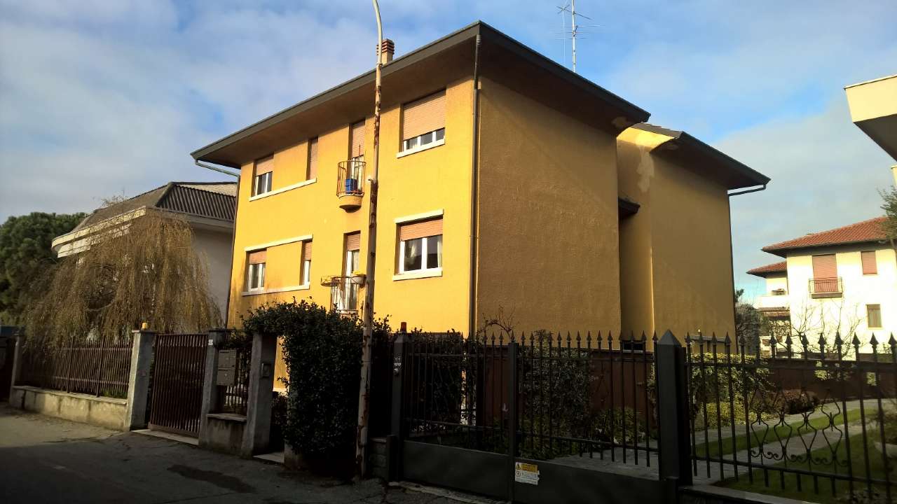 AFFITTI Appartamento a Buscate – foto 1