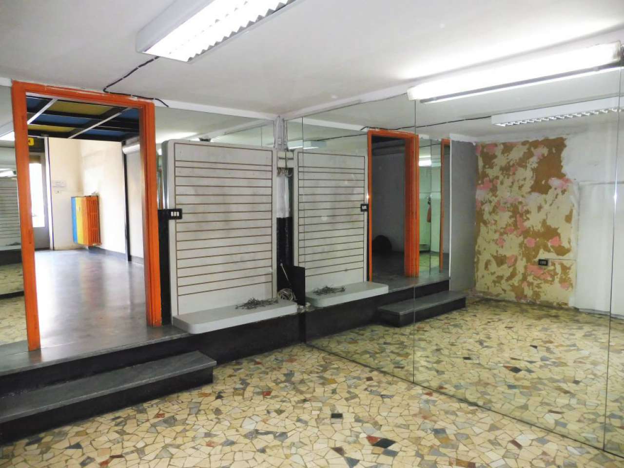 Negozio - Loc.Com. TORINO vendita  CIT TURIN Tassoni INTERACTA SAS DI RICCO PATRIZIA
