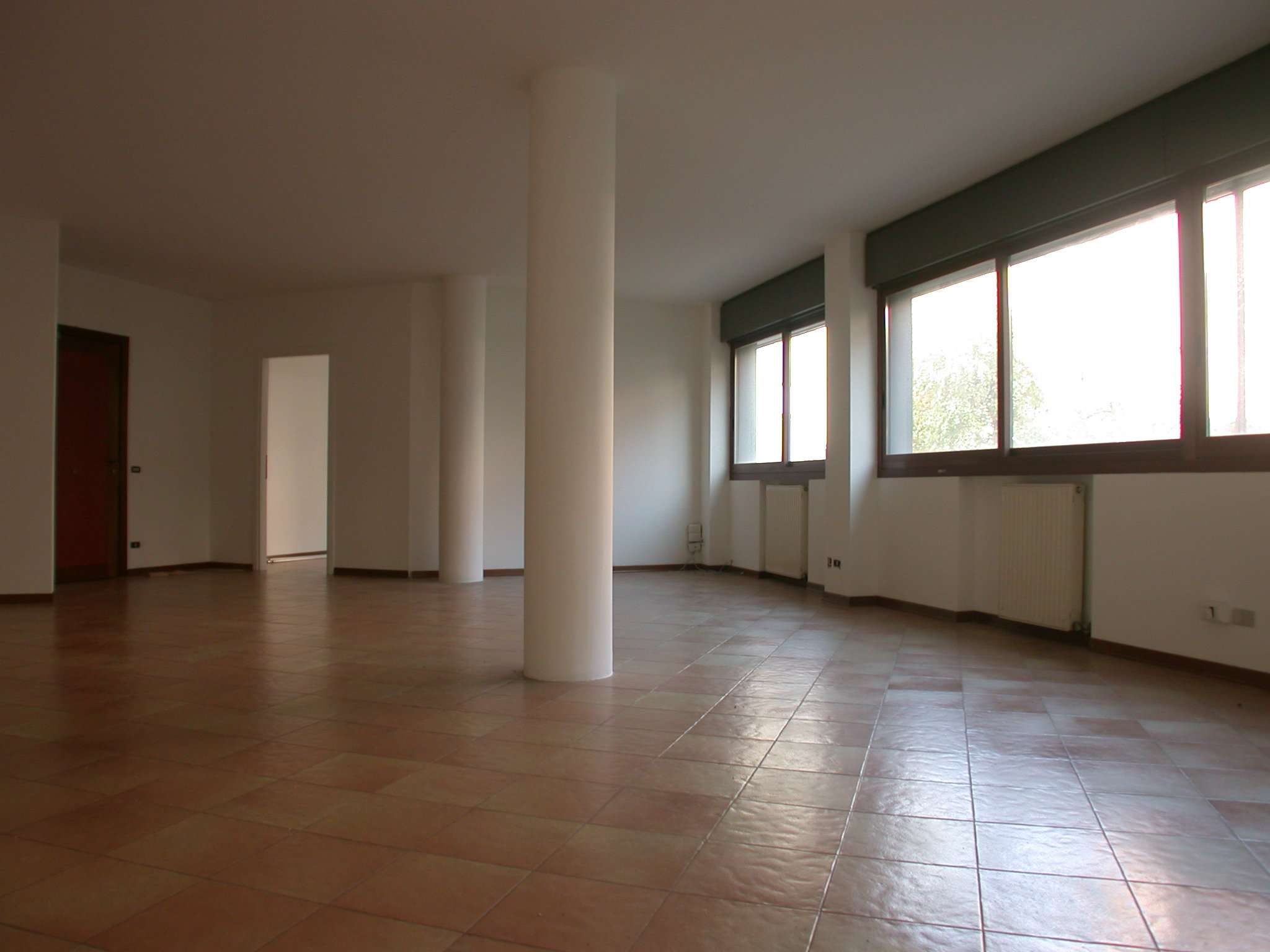 Ufficio - Loc.Com. TREVISO affitto  INTORNO MURA Via Foscolo AGENZIA AURORA