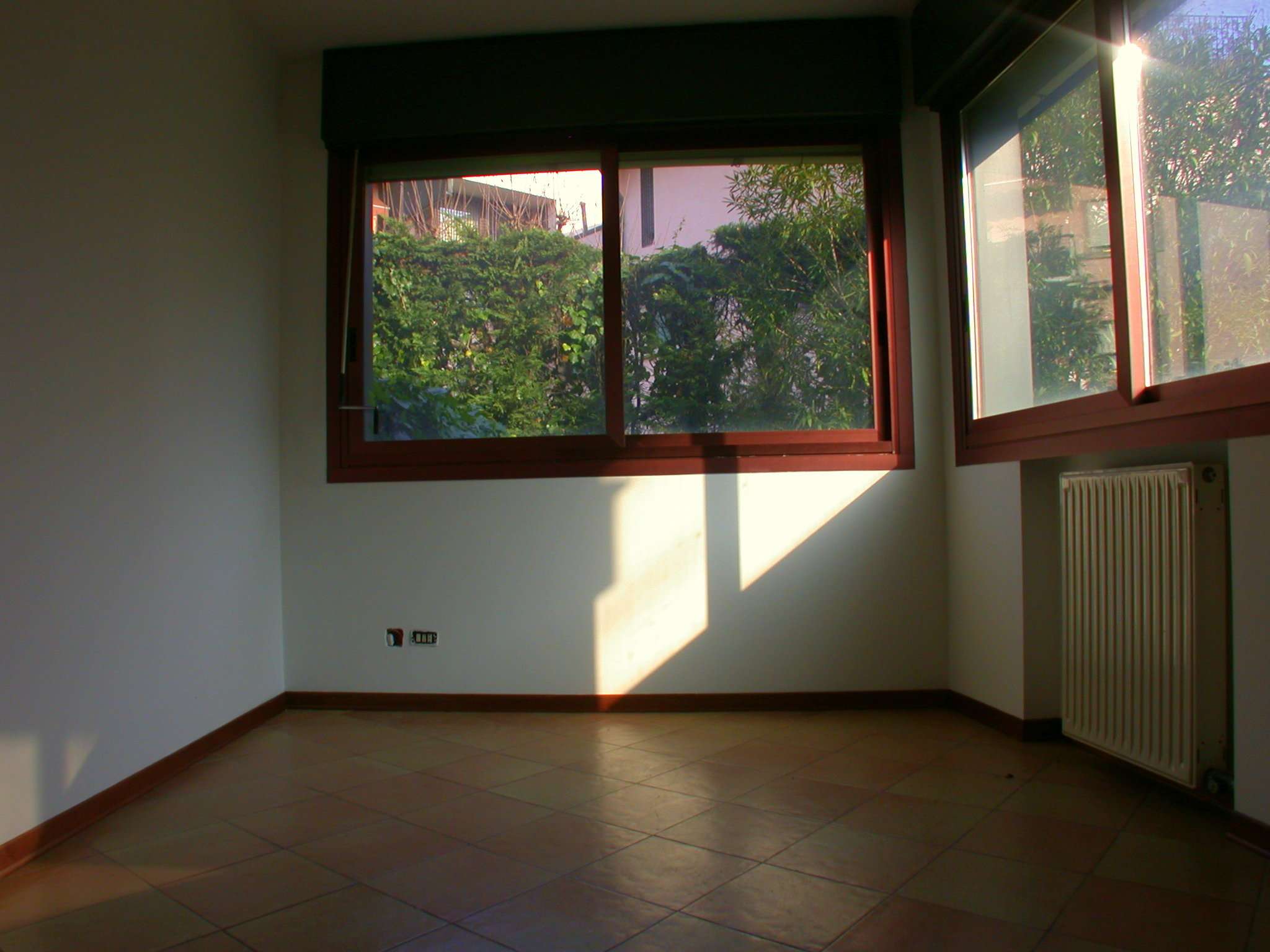 Ufficio - Loc.Com. TREVISO affitto  INTORNO MURA Via Foscolo AGENZIA AURORA