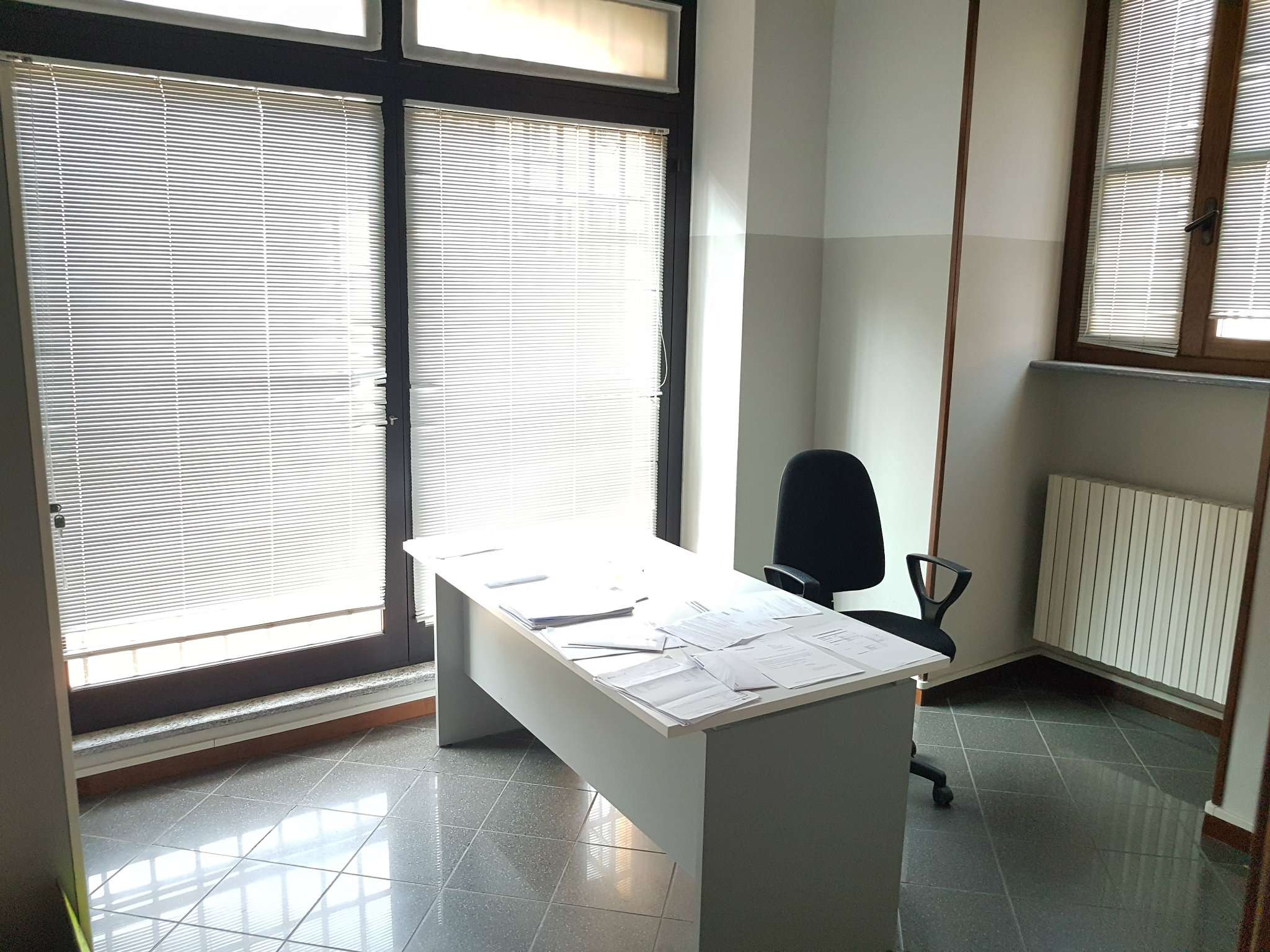 Ufficio - Loc.Com. PAVIA affitto   guglielmo oberdan CENTRO AFFITTI