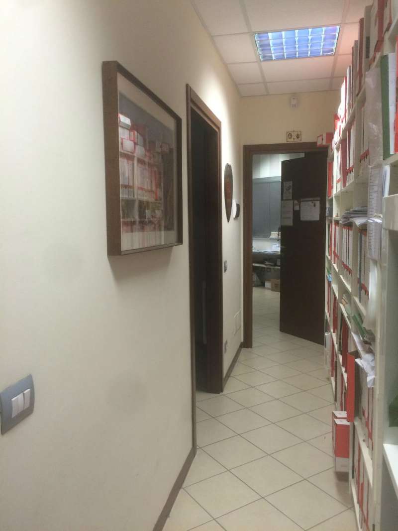 Ufficio - Loc.Com. PAVIA affitto   Brambilla CENTRO AFFITTI