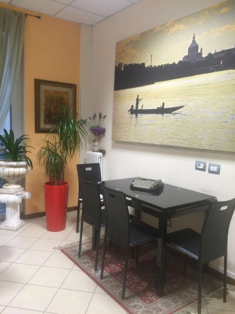  pavia affitto quart:  centro-affitti