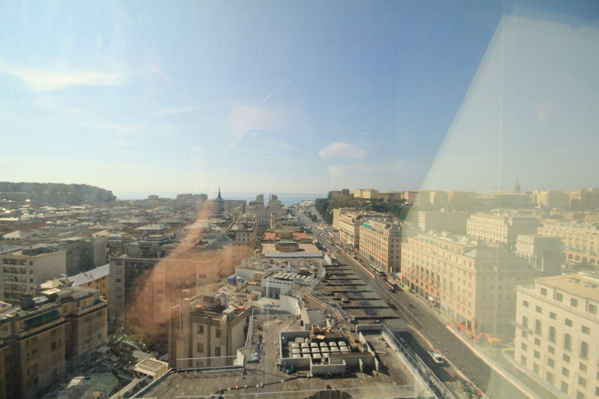  genova vendita quart:  immobiliare-brutto