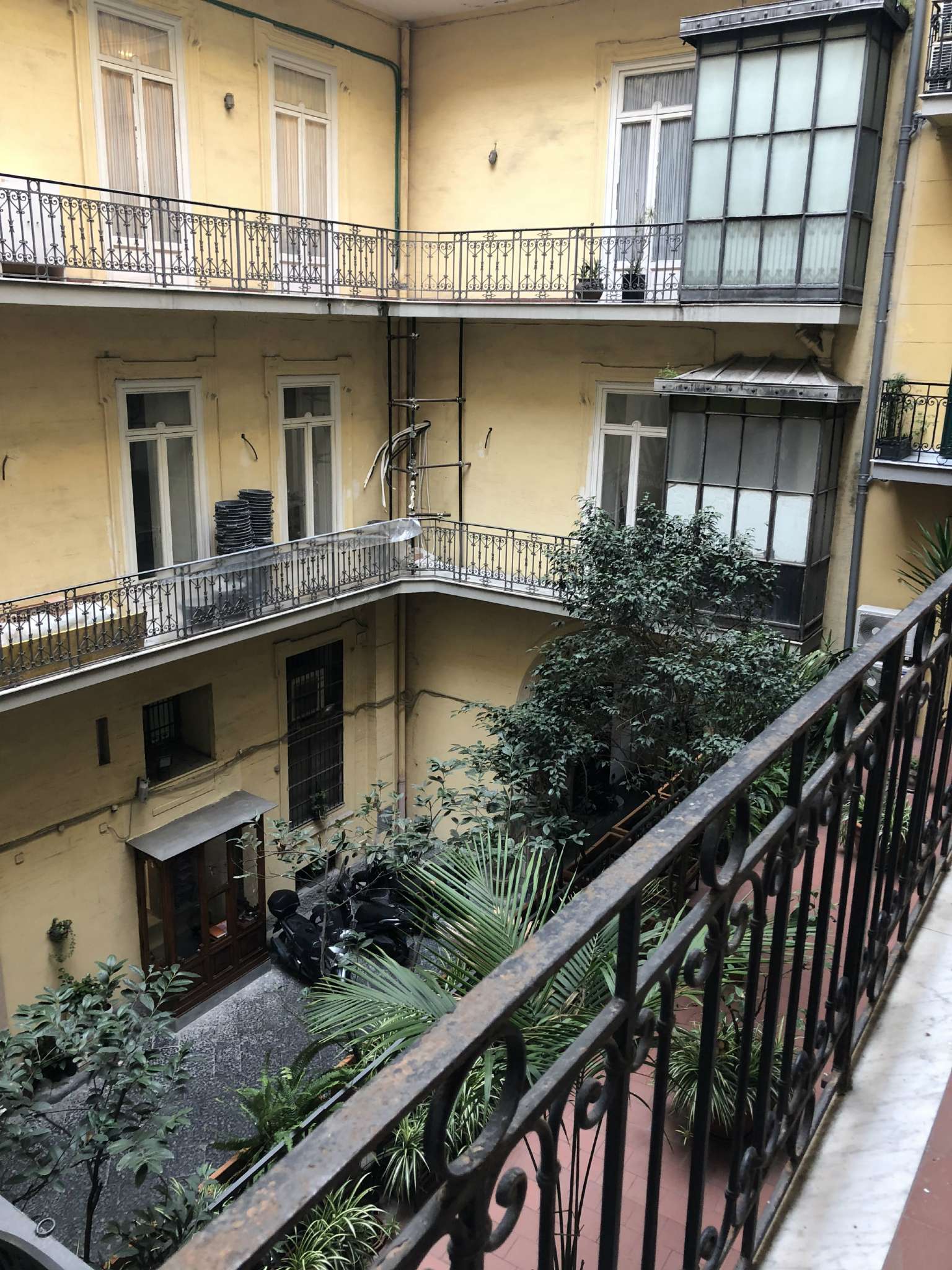 Appartamento NAPOLI affitto  CHIAIA dei mille Zampaglione Immobiliare