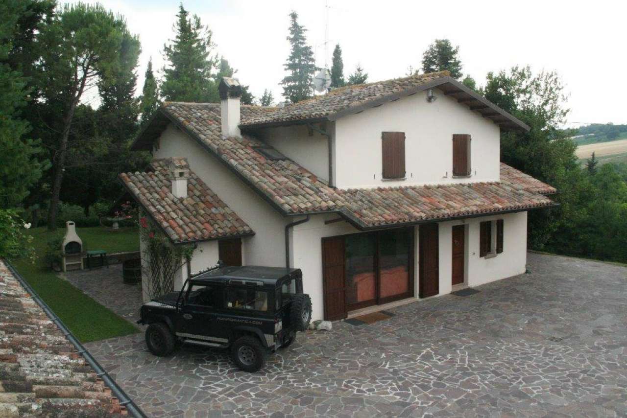 Villa Trifamiliare PESARO vendita   Valgelata Montecchio CASA