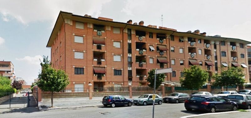 Appartamento ROMA vendita  FINOCCHIO GABRIELE NAPODANO Punto Immobiliare Anagnina S.A.S.