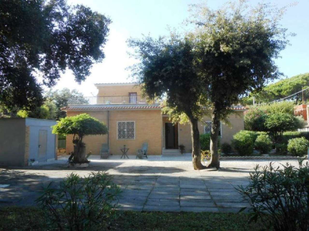 Villa Trifamiliare ANZIO vendita   delle Azalee Immobiliare Giacoponi di Roberto Giacoponi