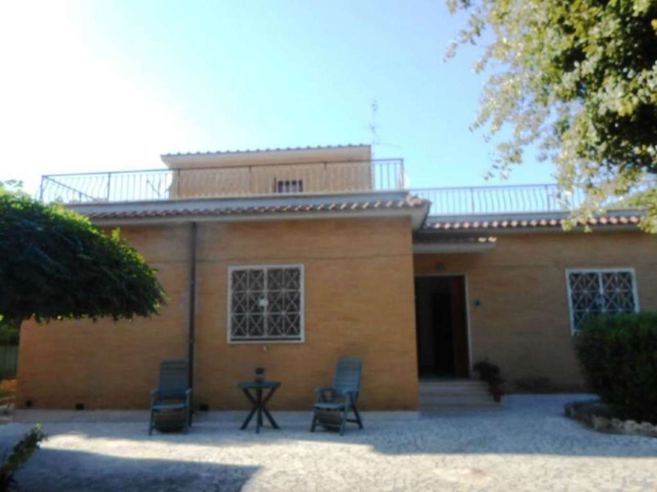 Villa Trifamiliare ANZIO vendita   delle Azalee Immobiliare Giacoponi di Roberto Giacoponi