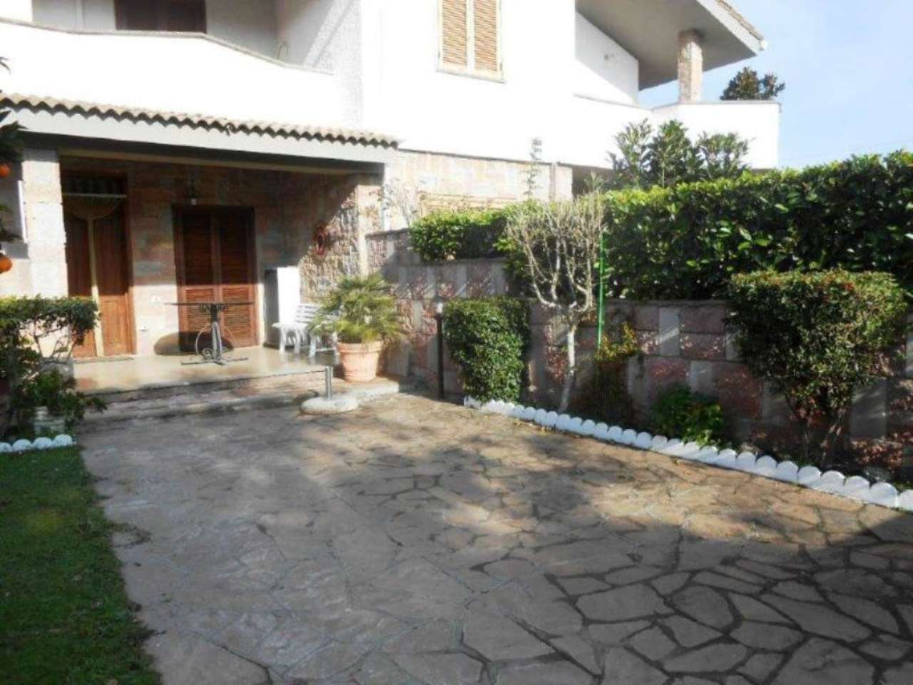 Villa Trifamiliare ANZIO vendita   Alfieri Immobiliare Giacoponi di Roberto Giacoponi