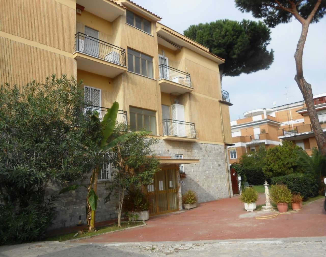  anzio vendita quart:  immobiliare giacoponi di roberto giacoponi