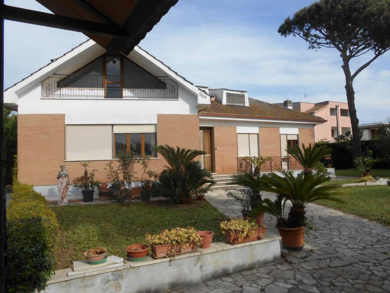 Villa Trifamiliare ANZIO affitto   Perugia Immobiliare Giacoponi di Roberto Giacoponi