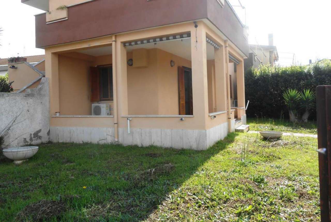  anzio vendita quart:  immobiliare giacoponi di roberto giacoponi