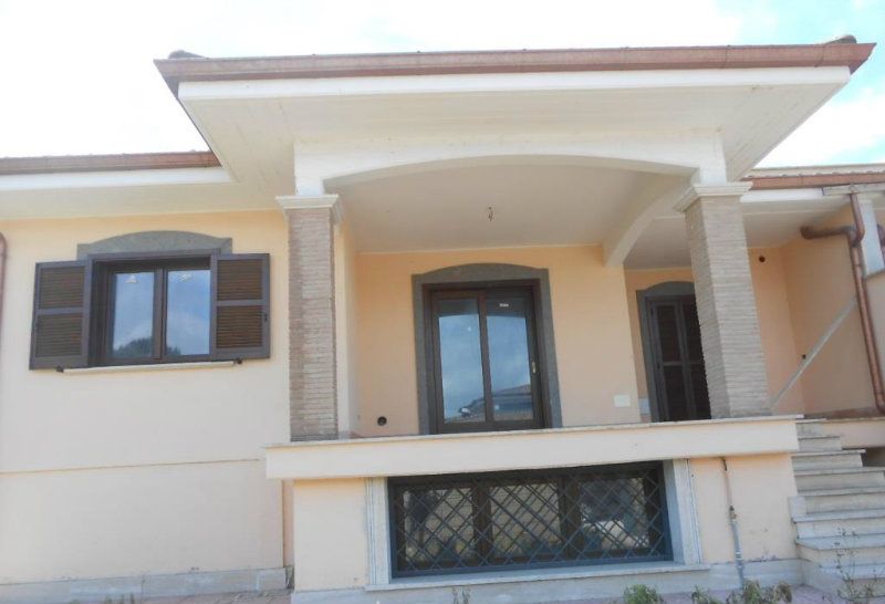 Villa Quadrifamiliare ANZIO vendita   Di Villa Claudia Immobiliare Giacoponi di Roberto Giacoponi