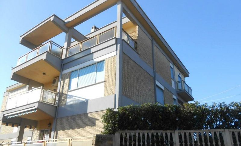 Appartamento ANZIO vendita   enea Immobiliare Giacoponi di Roberto Giacoponi