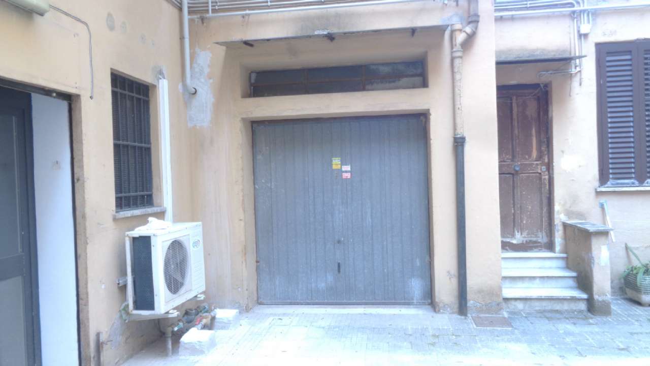 Box auto - Posto auto ROMA vendita  PRATI  TOPCASA IMMOBILIARE SRL