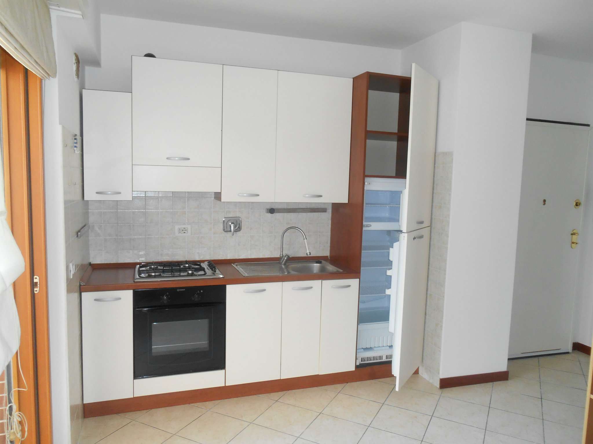 Appartamento ROMA vendita  ACILIA DI ACILIA TOPCASA IMMOBILIARE SRL