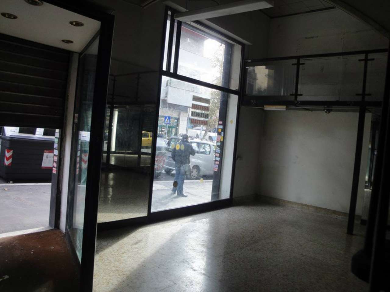 Negozio - Loc.Com. ROMA vendita  San giovanni PANDOSIA TOPCASA IMMOBILIARE SRL