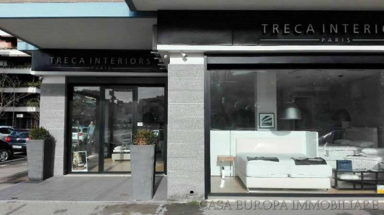 Negozio - Loc.Com. ROMA vendita  LIDO DI OSTIA LEVANTE Isole del Capoverde Casa Europa Immobiliare