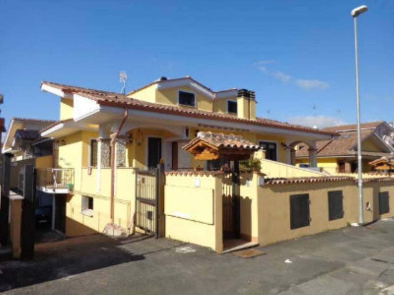 Villa Affiancata - Schiera ROMA vendita  SELVA CANDIDA rezzato Immobiliare Casa Roma srl