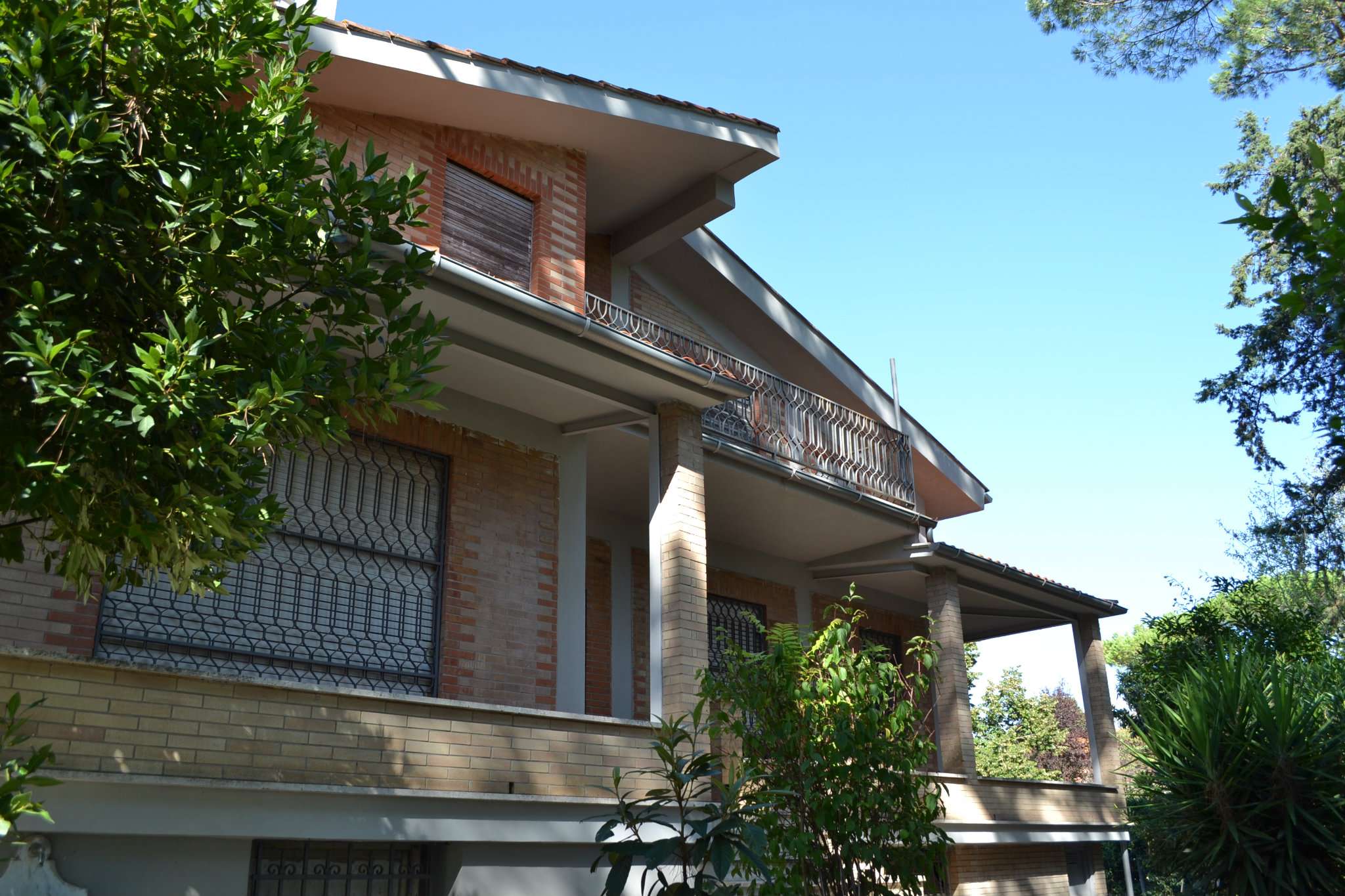 Villa Trifamiliare ROMA vendita  LA GIUSTINIANA(ZONA DELLA XX MUN.) della giustiniana Immobiliare Casa Roma srl